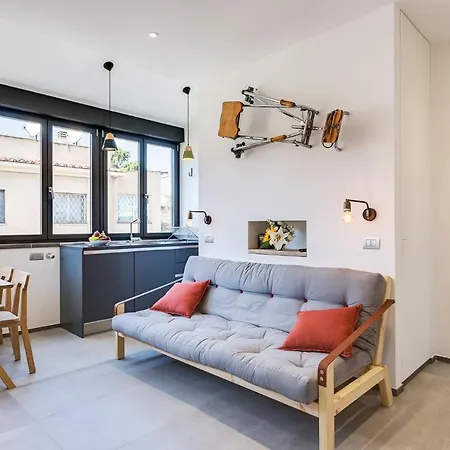 As Feel - Vatican With Terrace Apartment