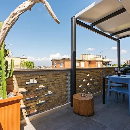 As Feel - Vatican With Terrace Apartment