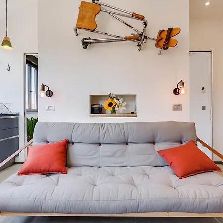 As Feel - Vatican With Terrace Apartment